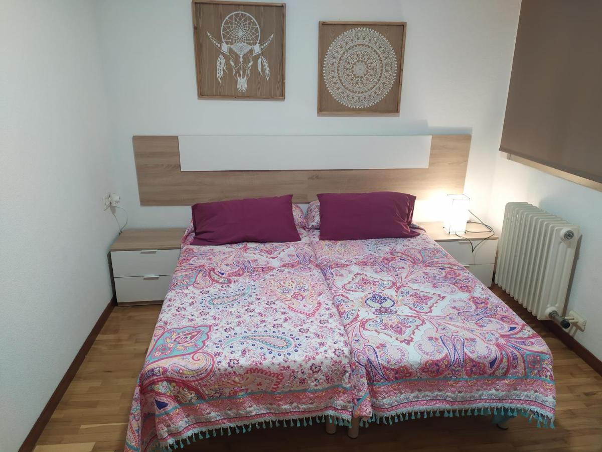 Apartamento Poniente Con Dos Banos Muy Centrico 6 Personas Logroño Eksteriør bilde